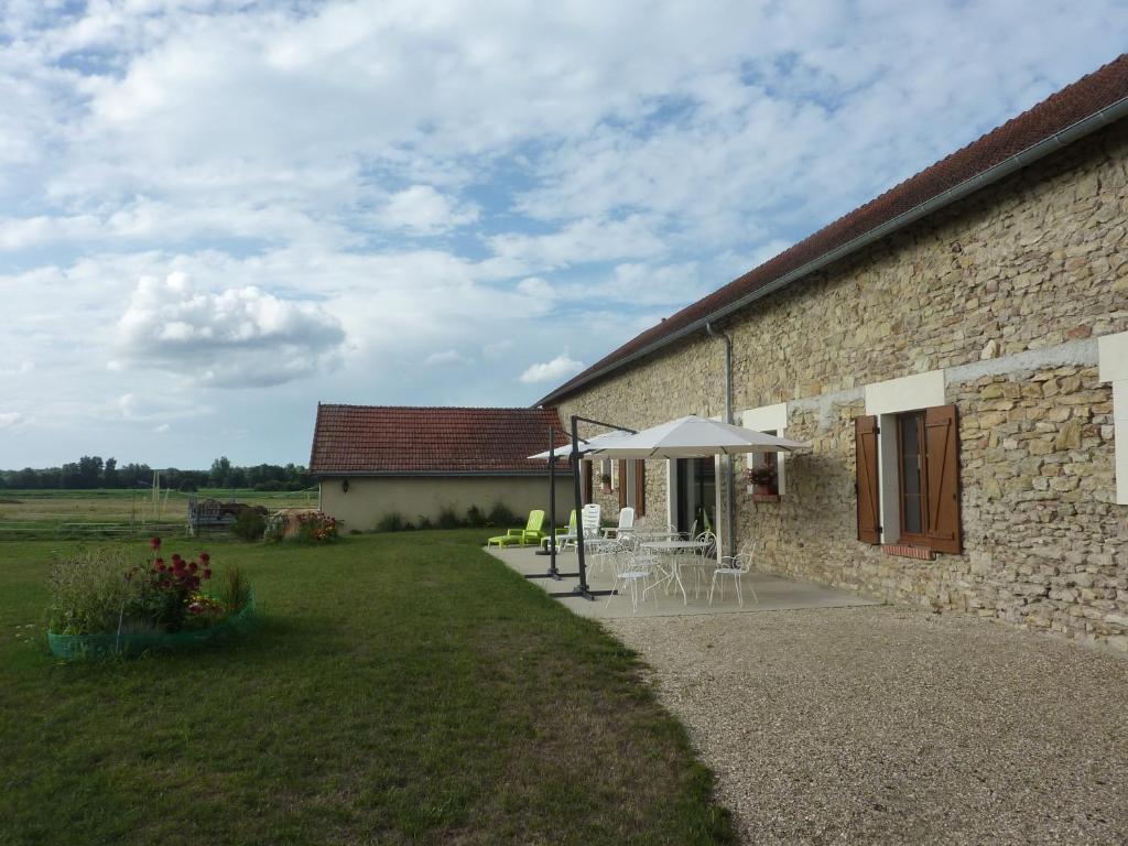 Saint-Hilaire-de-Court Chambres D'Hotes De La Junchere المظهر الخارجي الصورة